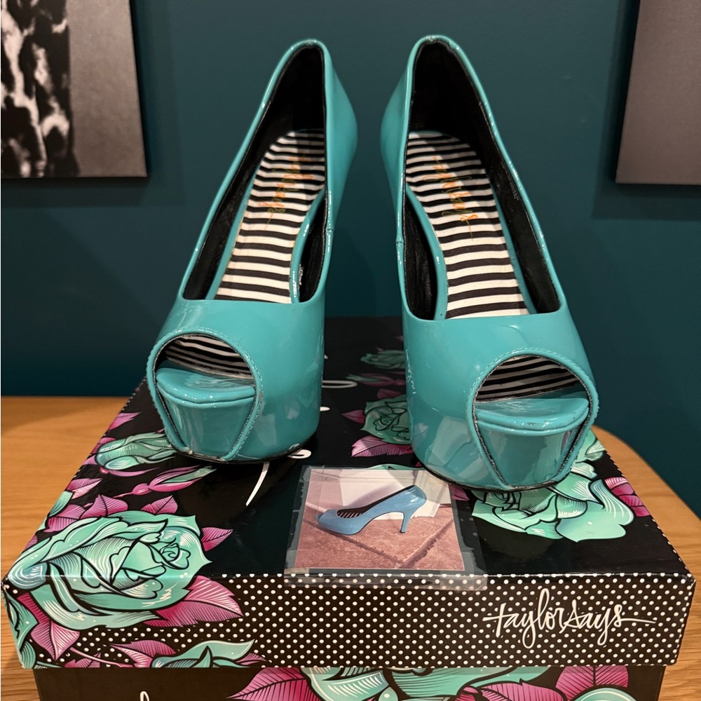 Taylor Says - Sydney Turquoise Peep-Toe Platform Pumps